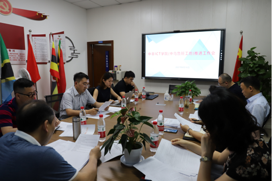 https://www.cqcet.edu.cn/__local/9/A2/09/9A6D47103BF6E6AB573C29A3831_4EF6464B_133E65.png https://www.cqcet.edu.cn/__local/9/A2/09/9A6D47103BF6E6AB573C29A3831_4EF6464B_133E65.png